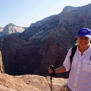 Meet your Posher, Crissy